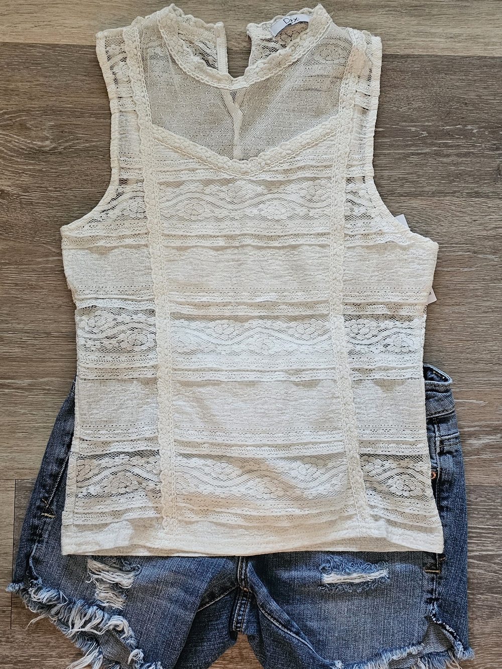 Dex Cream Lace High-Neck Sleeveless Top NWT